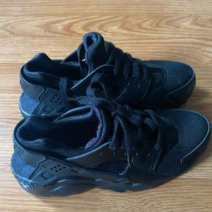 Brand new Nike hrauache